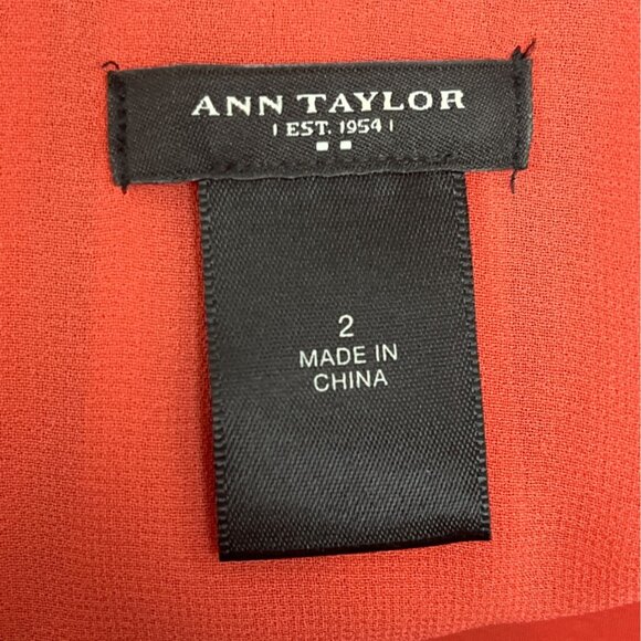 Ann Taylor Red Halter Neck Sleeveless Dress With Belt Tie Back Pleated Sz 2 - Picture 7 of 9